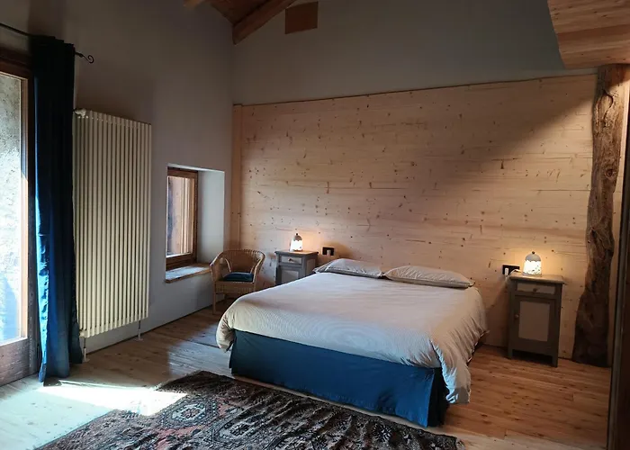 Casa Luzart Codirosso 公寓 Stroppo