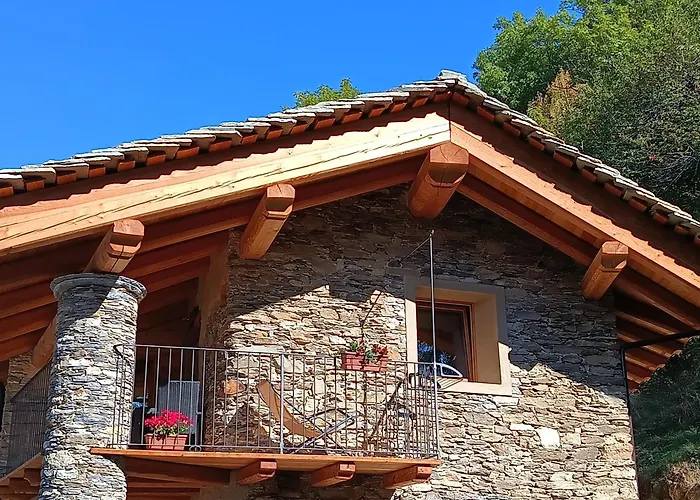 Appartement Casa Luzart Codirosso Stroppo